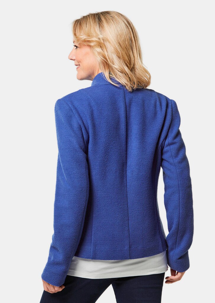 Blazer mit raffinierter Kragenlösung