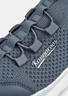 Sportiver Sneaker mit profilierter Sohle thumbnail 3