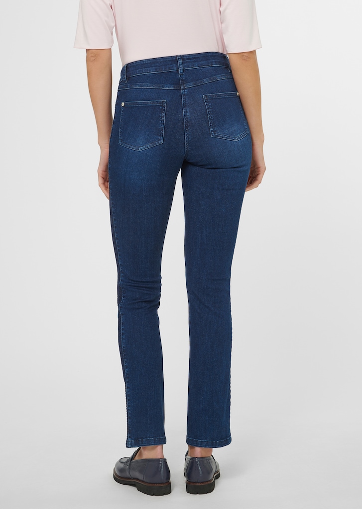 Schlanke Stretch-Jeans mit seitlicher Dekoration 2