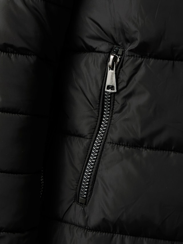 Steppmantel mit Kapzue 3