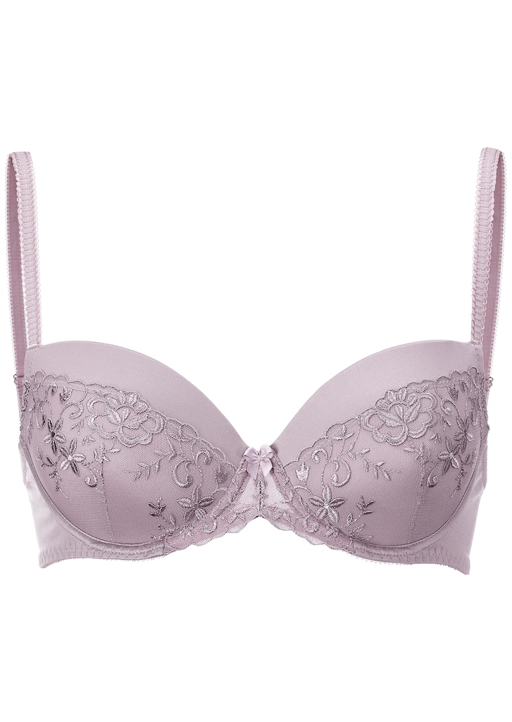 Underwired bra with elegant lace