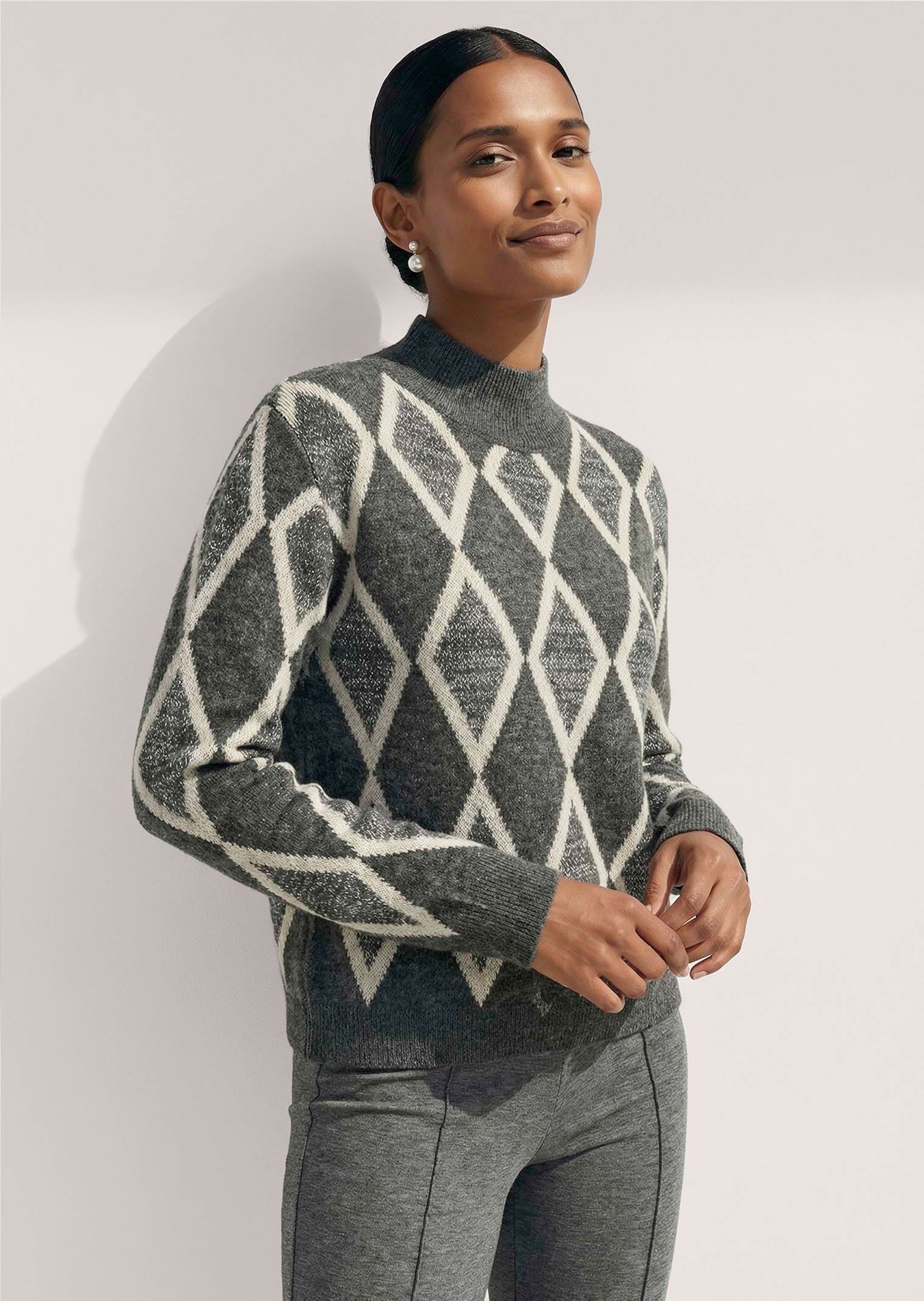 Pull mode avec motif en losange