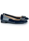 Ballerinas aus Lackleder thumbnail 1