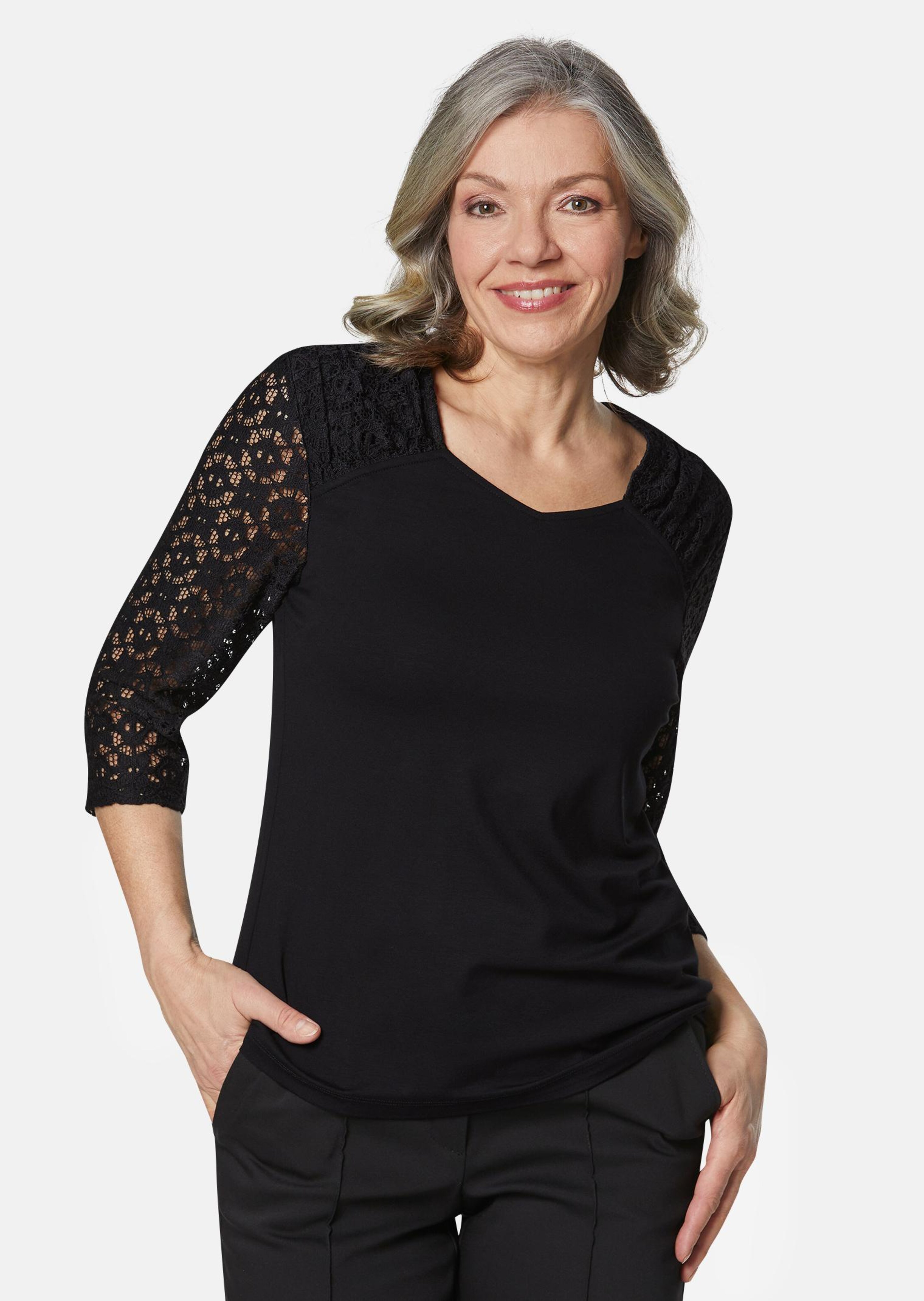 T-shirt avec manches en dentelle
