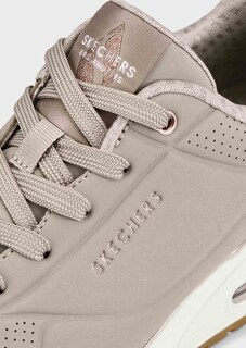 Sneakers thumbnail 3