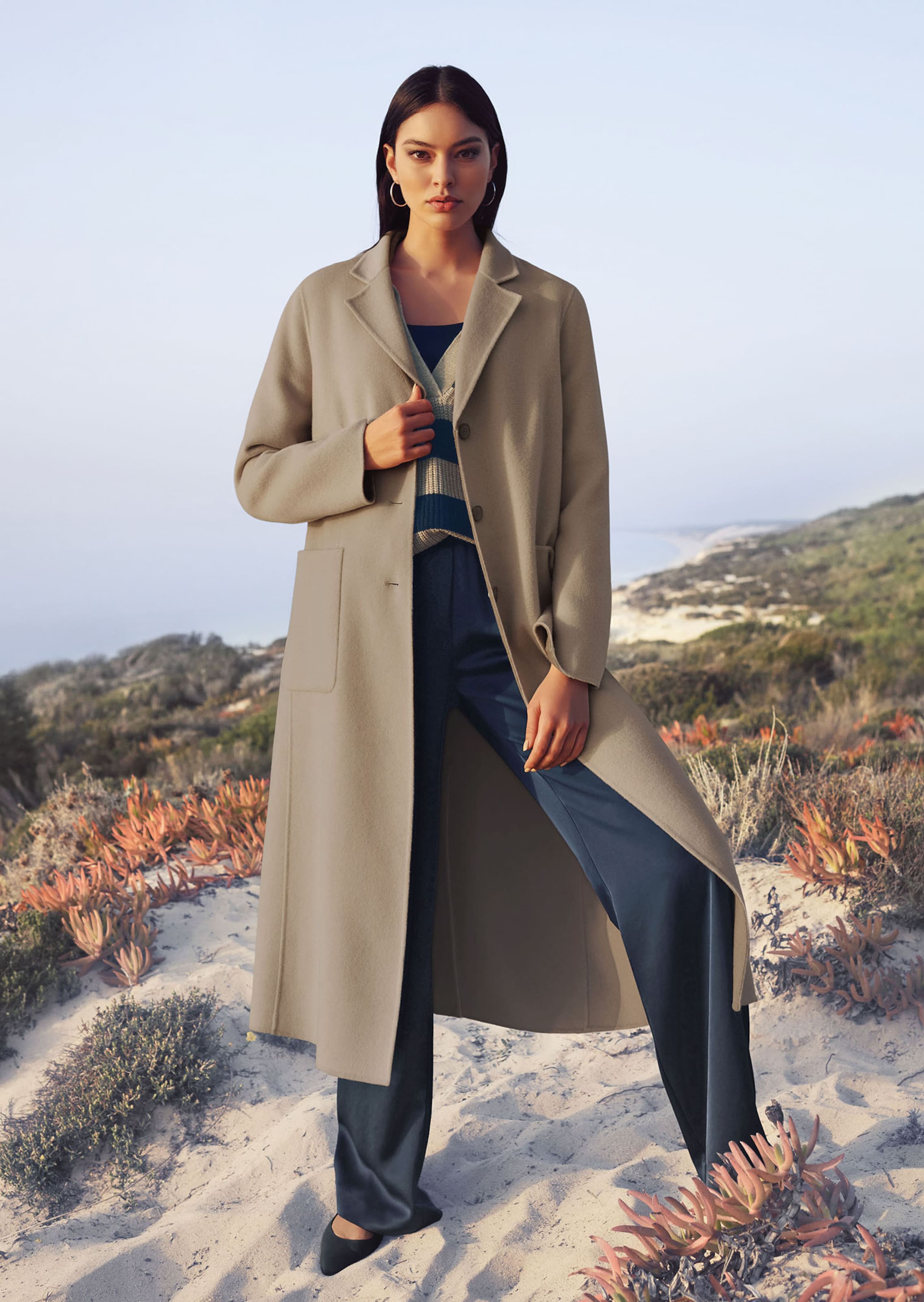 Double-face coat made from a high-quality wool blend in cappuccino |  MADELEINE Fashion