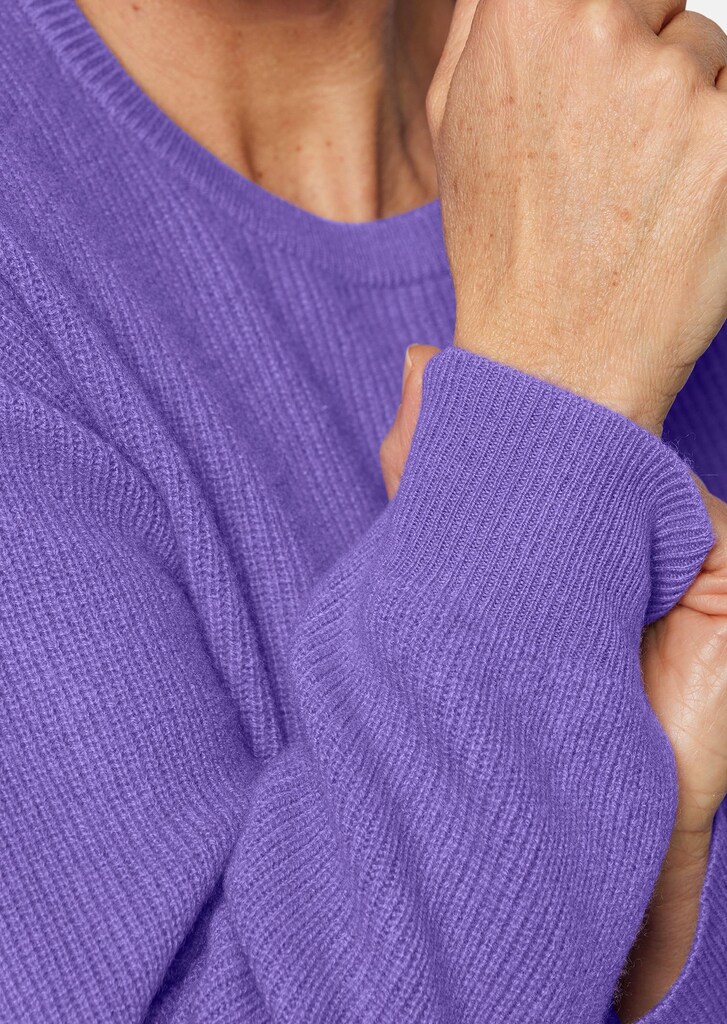 Kaschmirpullover in Patentstrick mit Rundhals