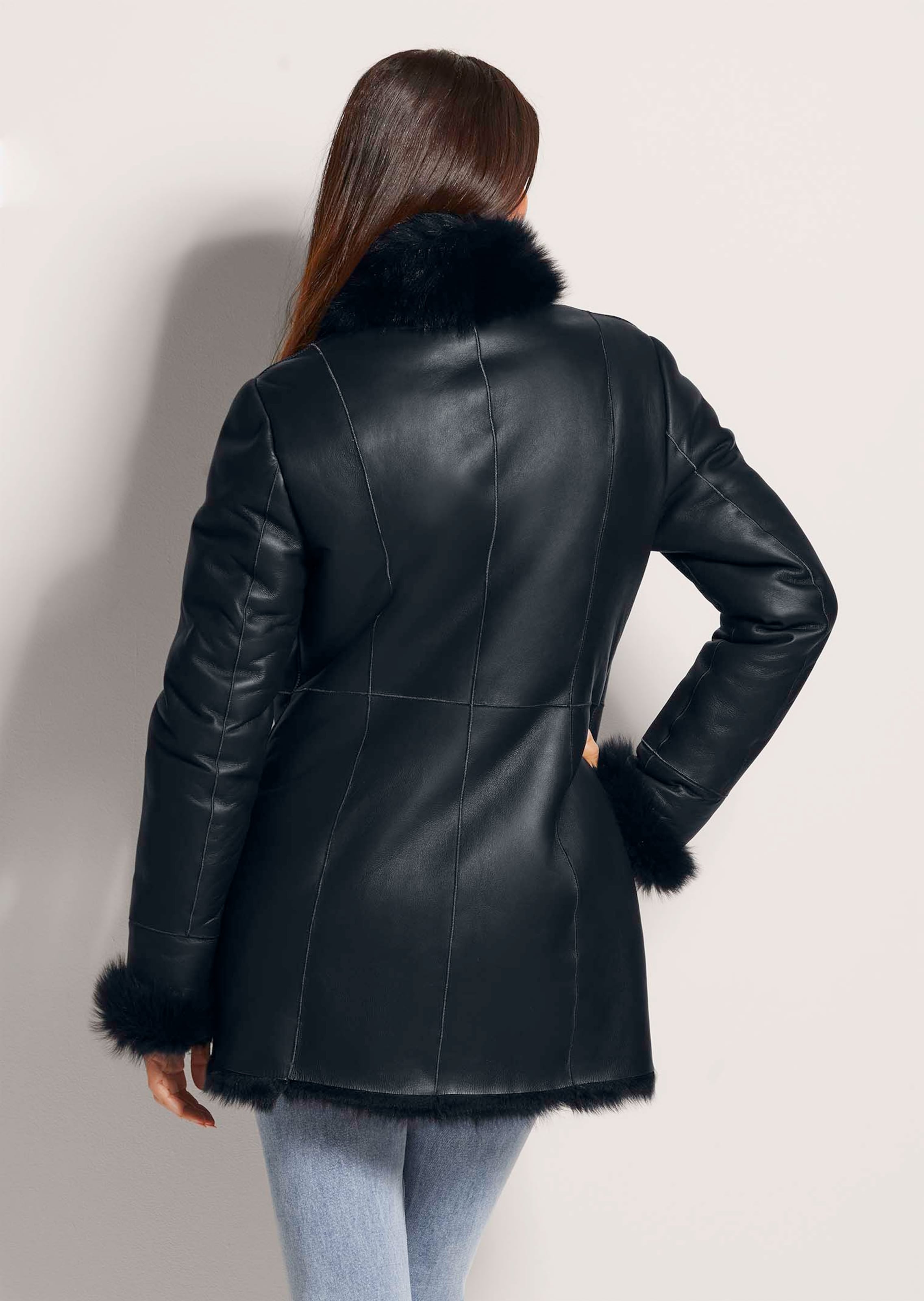 ジャケット・アウター 80sLL Bean Lambskin Leather Black Coat Lambskin jacket in navy | MADELEINE Fashion