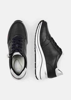 Sneakers avec semelle extérieure à effet amortissant thumbnail 2