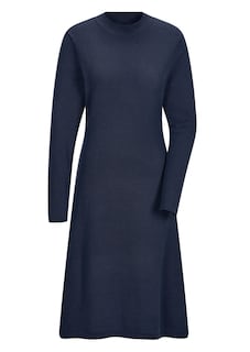 Robe en tricot à la coupe féminine en A thumbnail 6