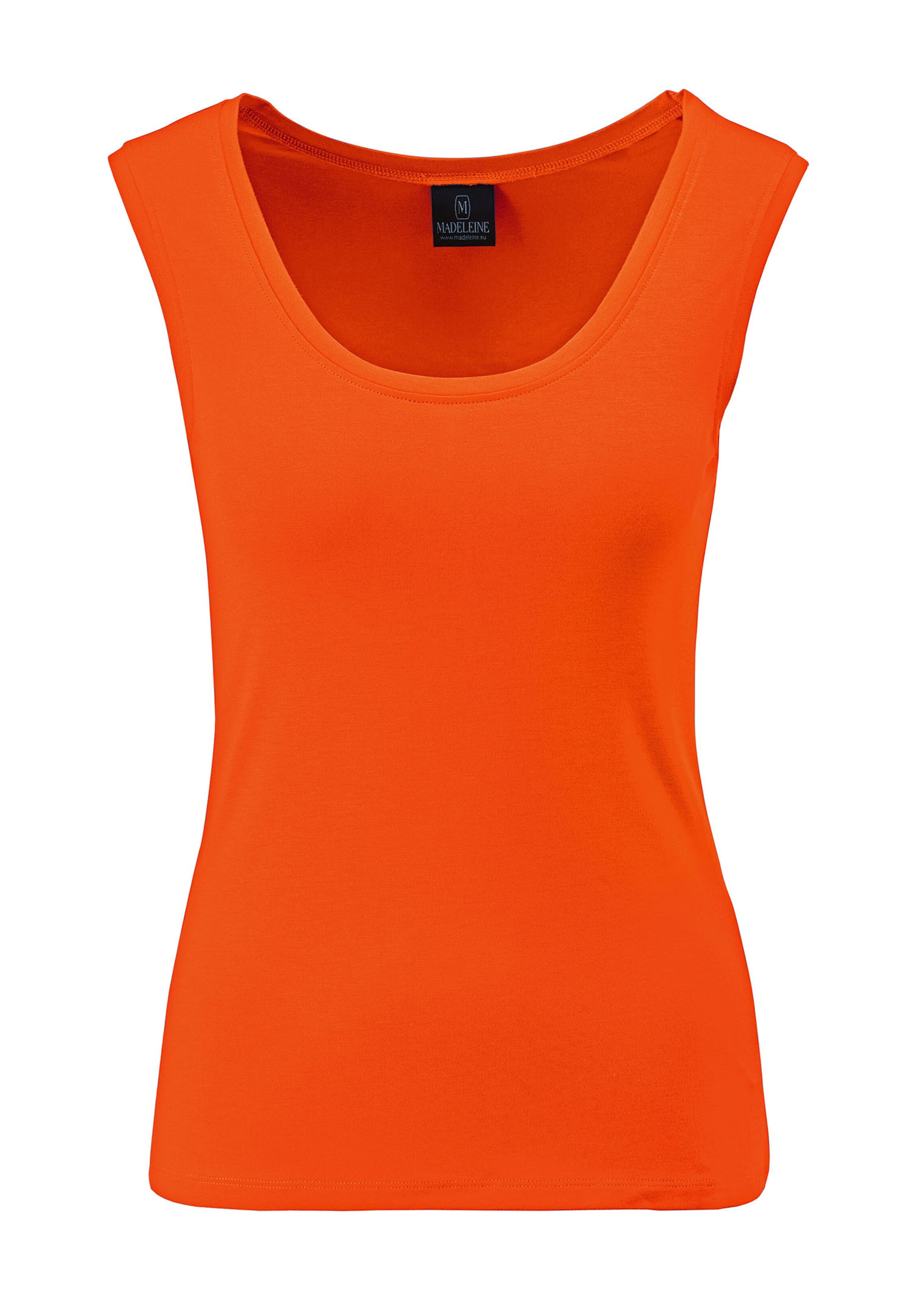 Tank top with wide straps