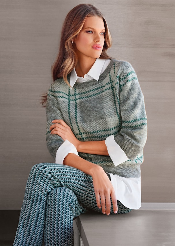 Knitted jumper with check and 3/4 sleeves