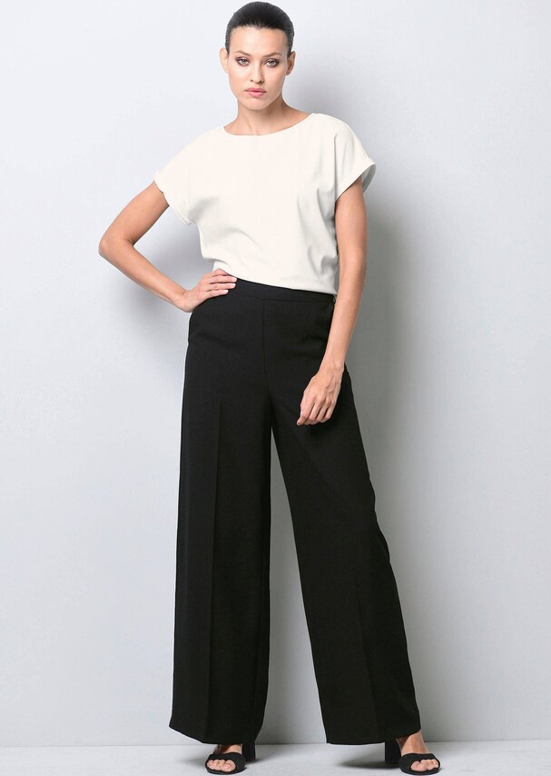 Hose mit Bügelfalte und weitem Bein 2