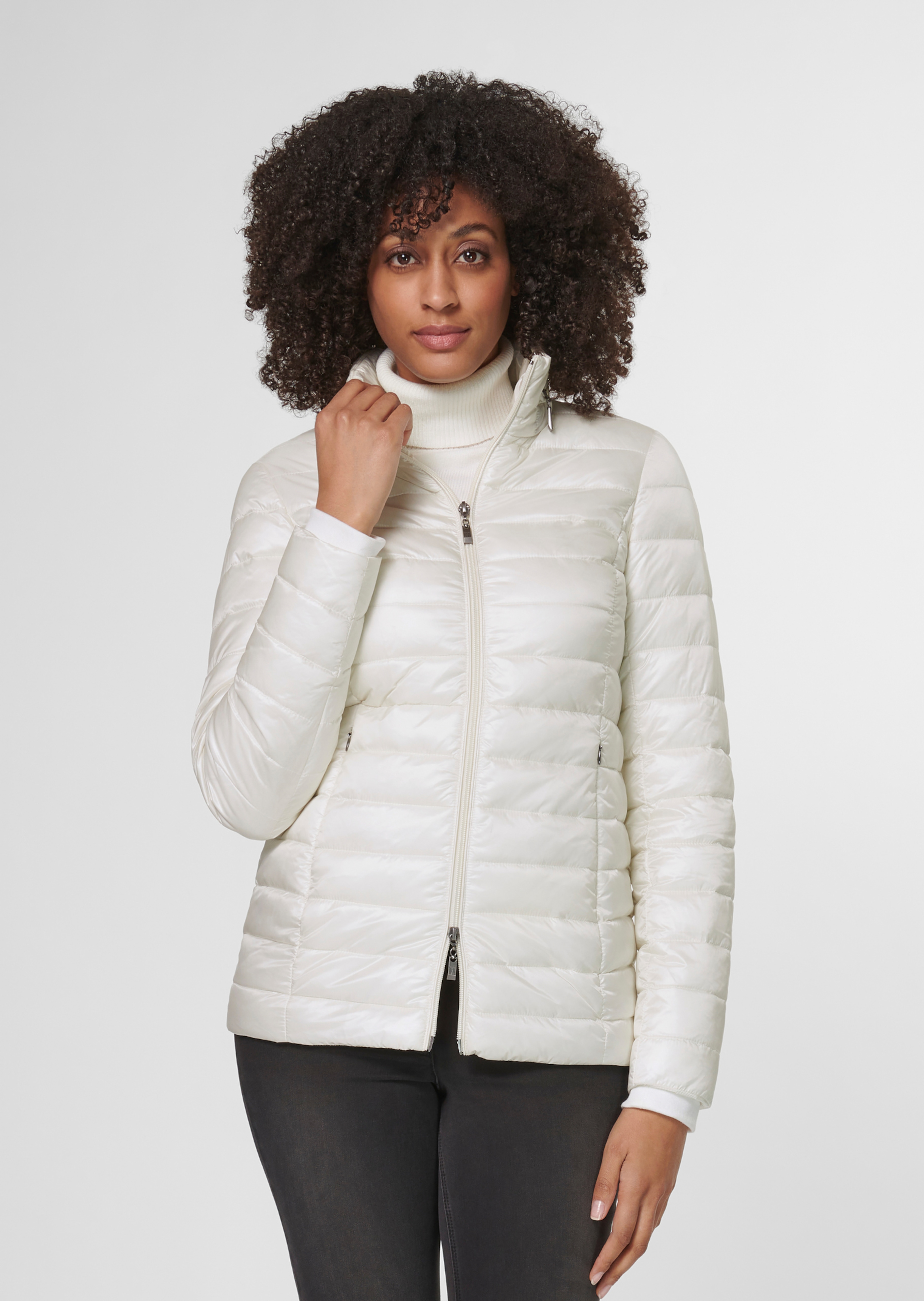 Warm wattierte Steppjacke mit Kapuze