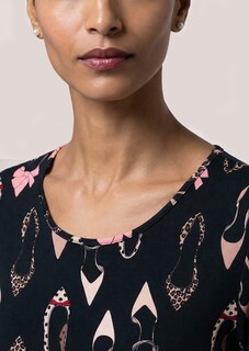 Shirt korte mouwen met schoenenprint thumbnail 5