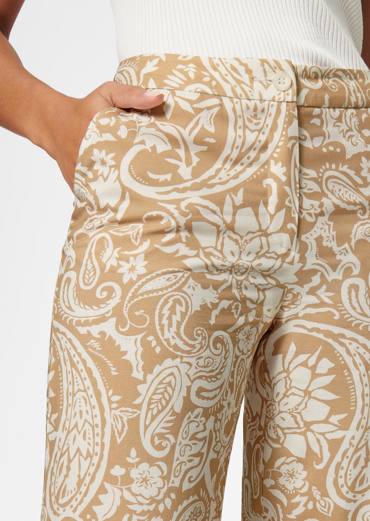 Weite Hose mit Paisley-Muster 4