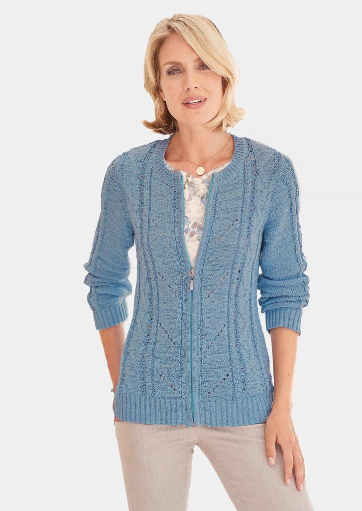 Bändchengarn-Strickjacke mit schönen Details