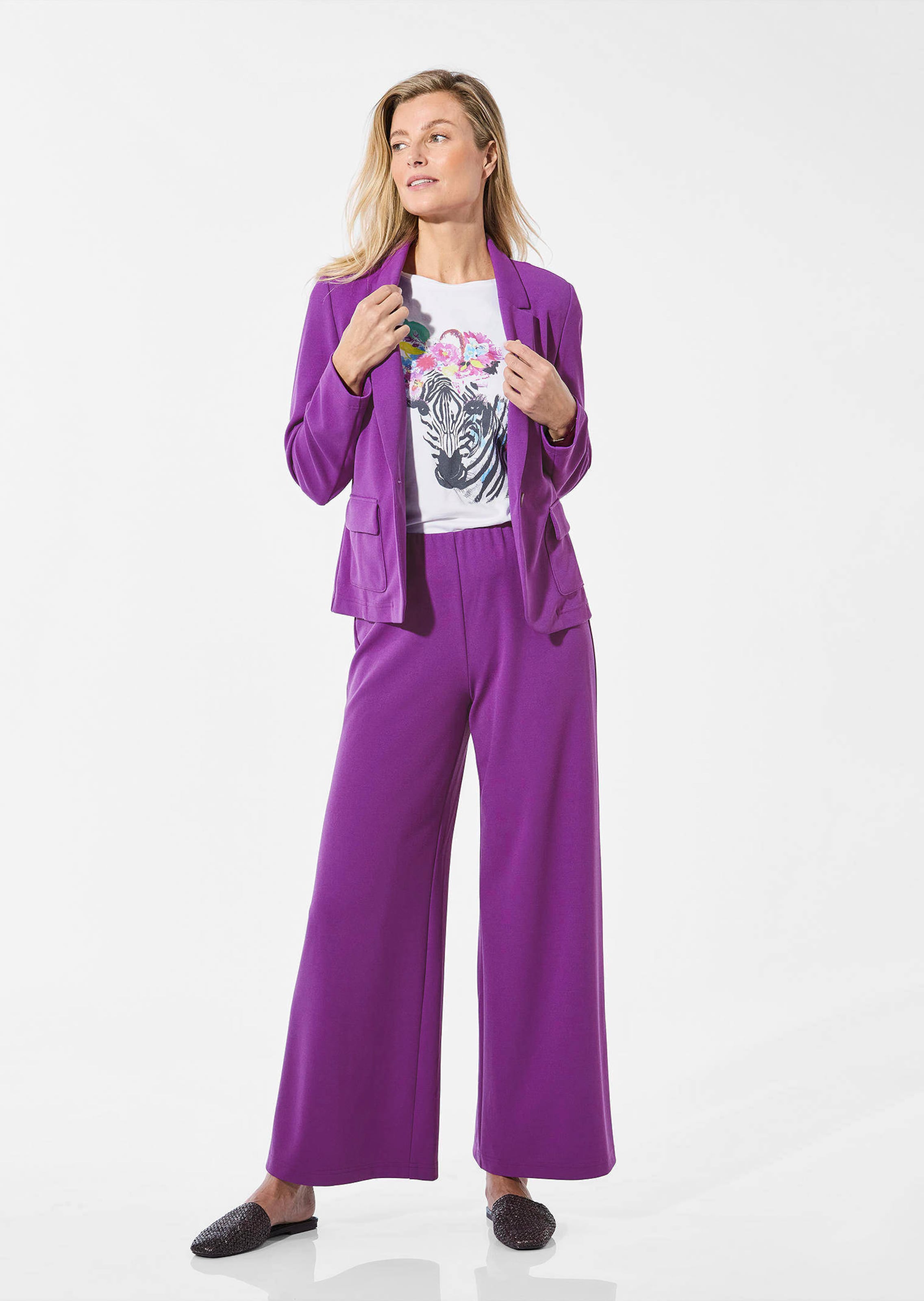Bleiseri - munakoiso - Gr. 19 - Goldner Fashion