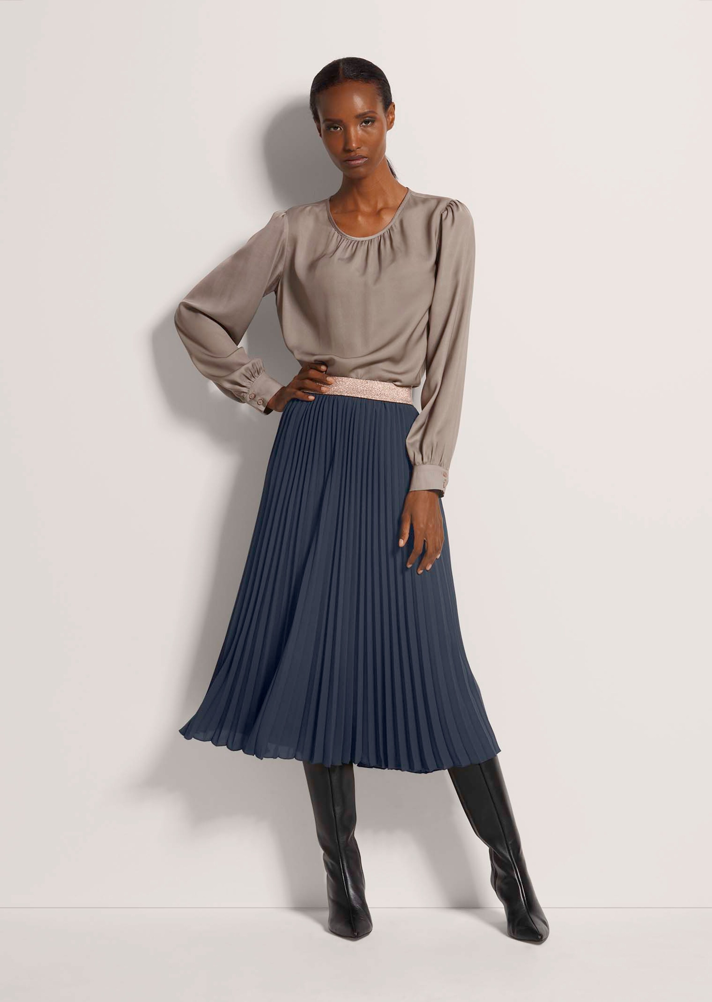 Jupe Marks & Spencer Bleu Marine - Taille 14 - Longueur 79 Cm - Occasion Très Bon état