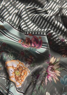 Elégante blouse imprimée en confortable mélange de matières thumbnail 4