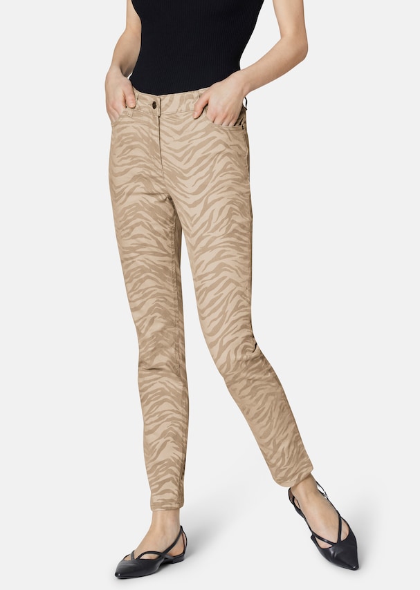 Schmale 5-Pockets-Jeans mit trendigem Zebra-Print