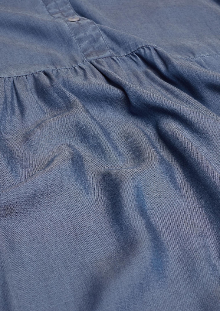 Kleid mit Hemdblusenkragen