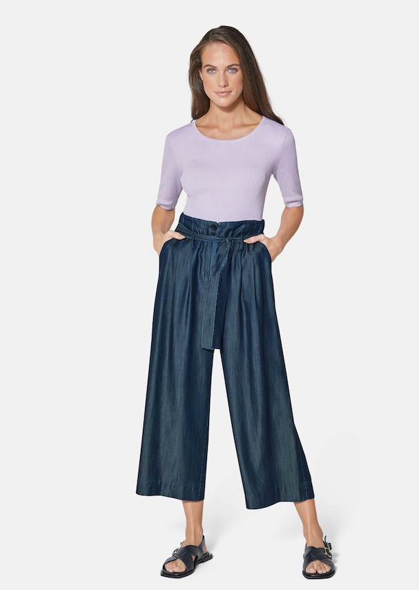 Wide, lightweight summer trousers 1
