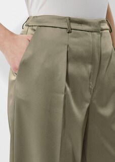 Wide trousers in Marlene style thumbnail 5