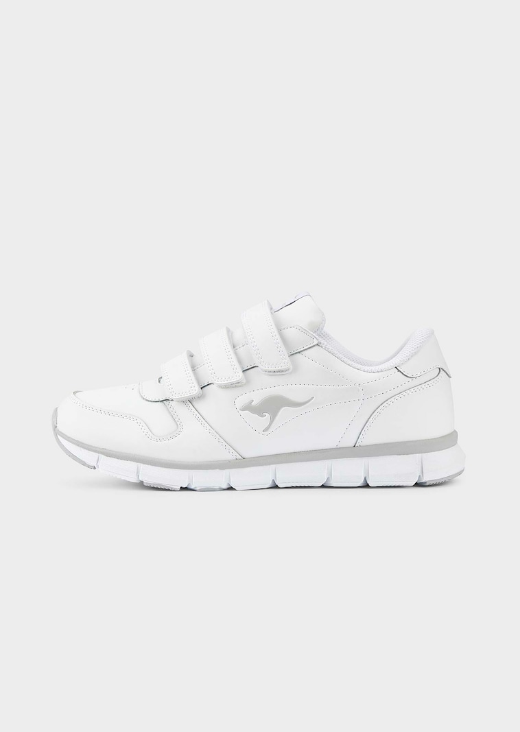 Sneaker mit Klettverschluss
