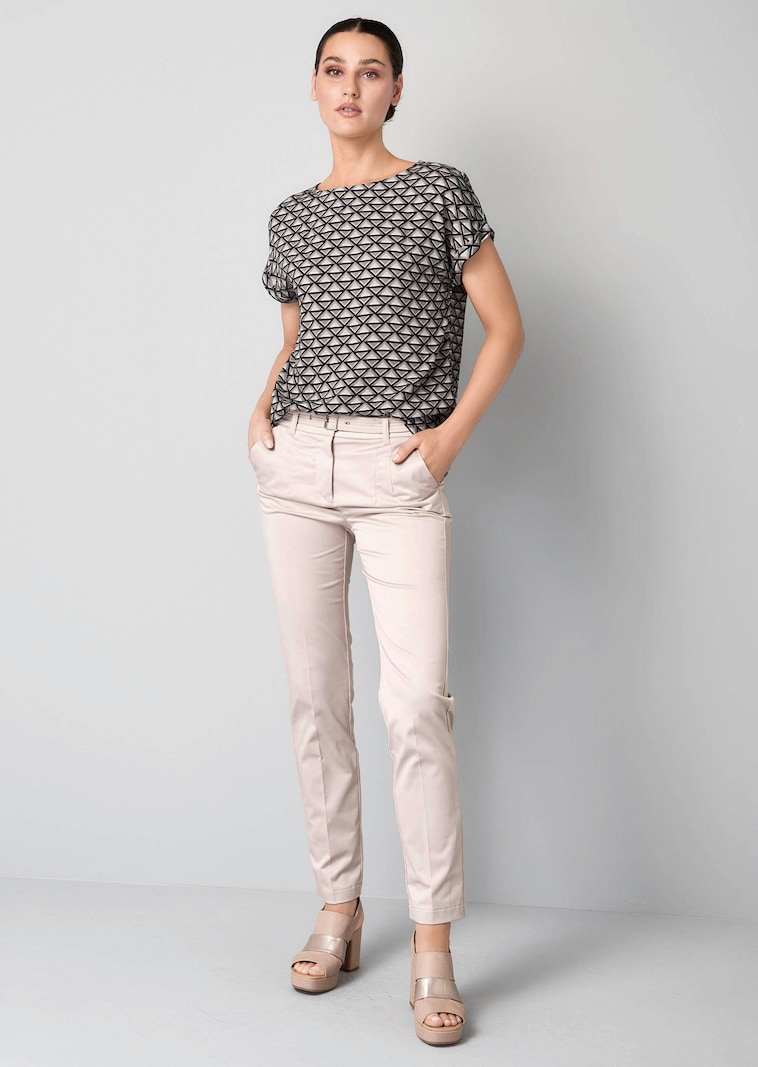 Bluse mit grafischem Druck