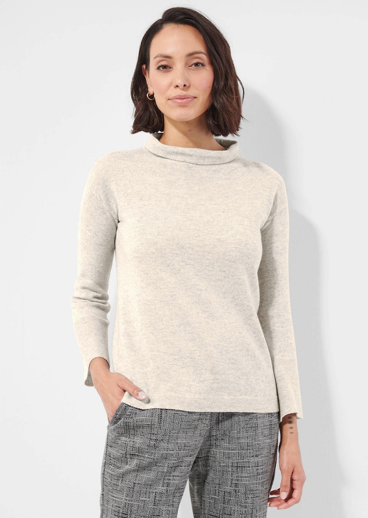 Pullover mit Stehkragen