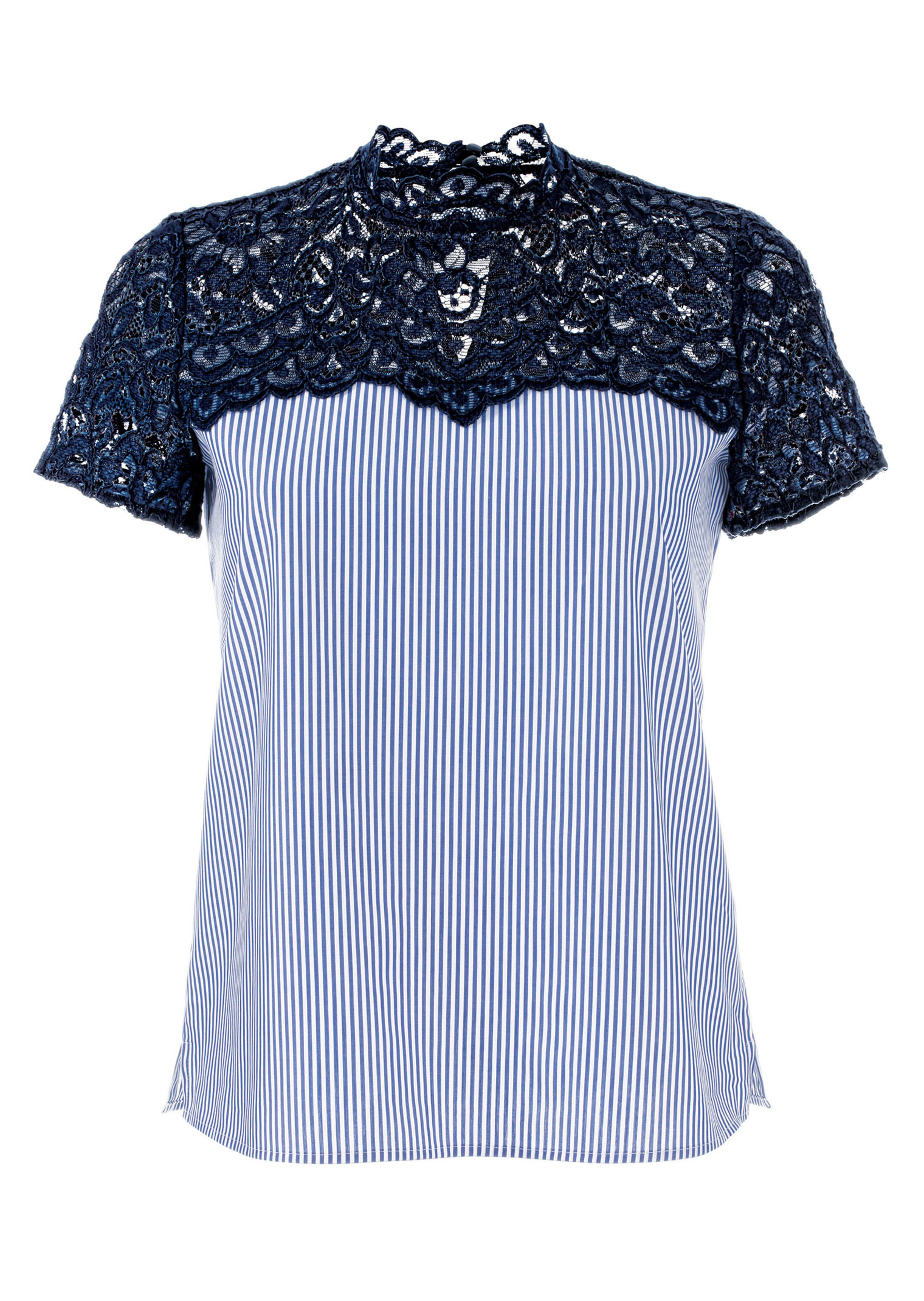 Sommerbluse mit Spitze