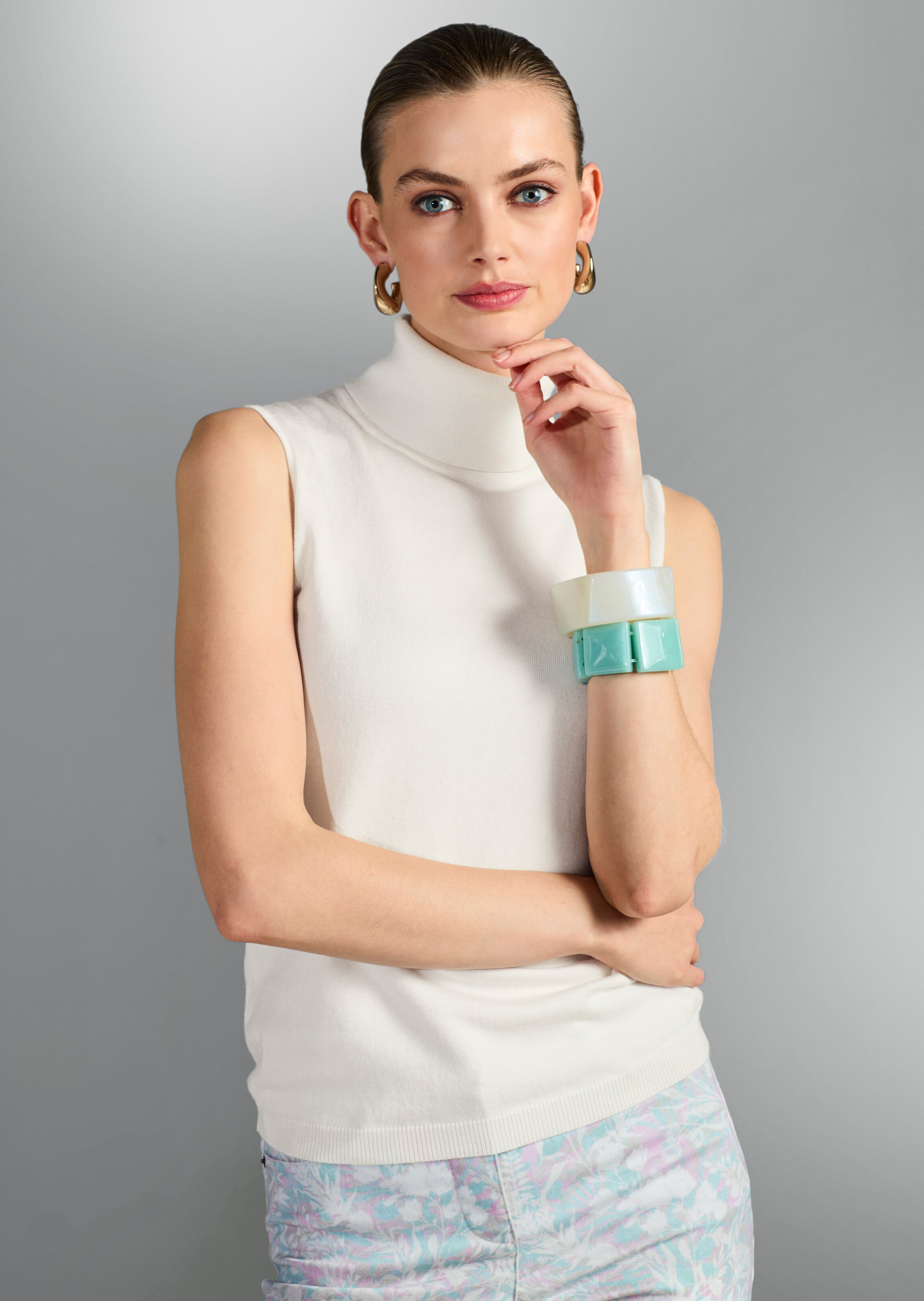 Ärmelloser Rollkragenpullover