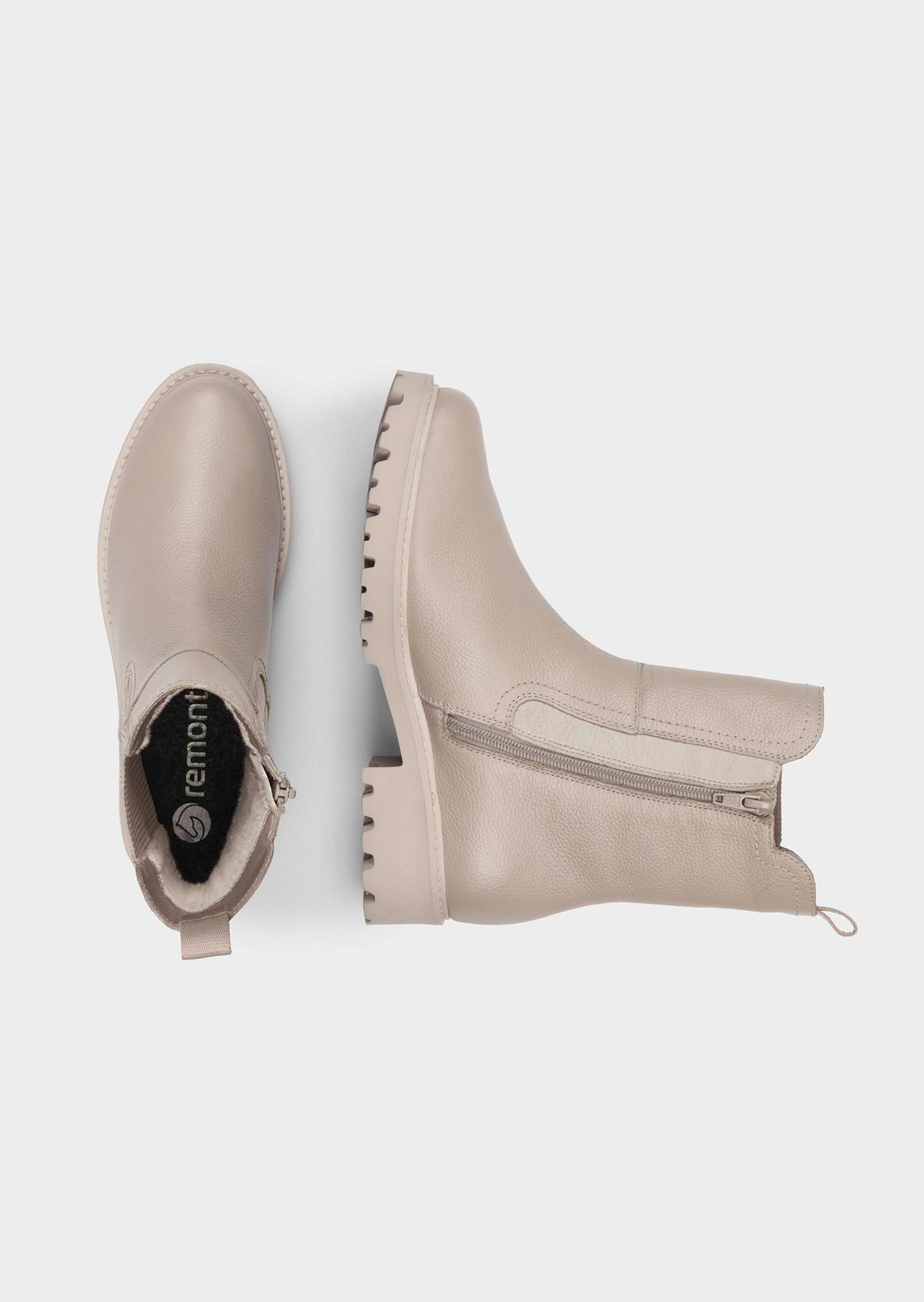 Boots aus Echtleder mit Stretch-Einsatz