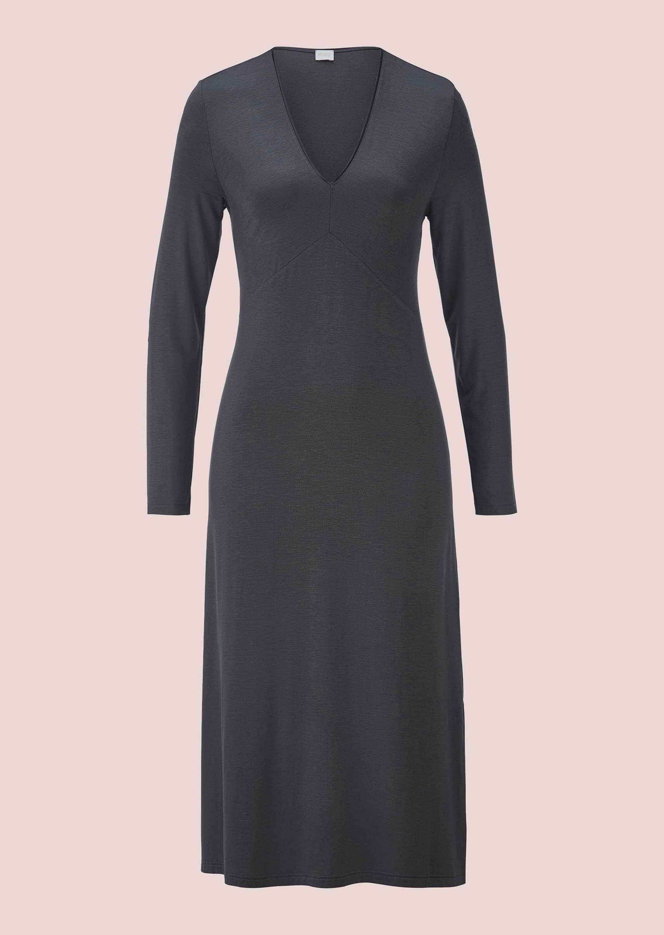 Seidig schimmerndes Nachthemd