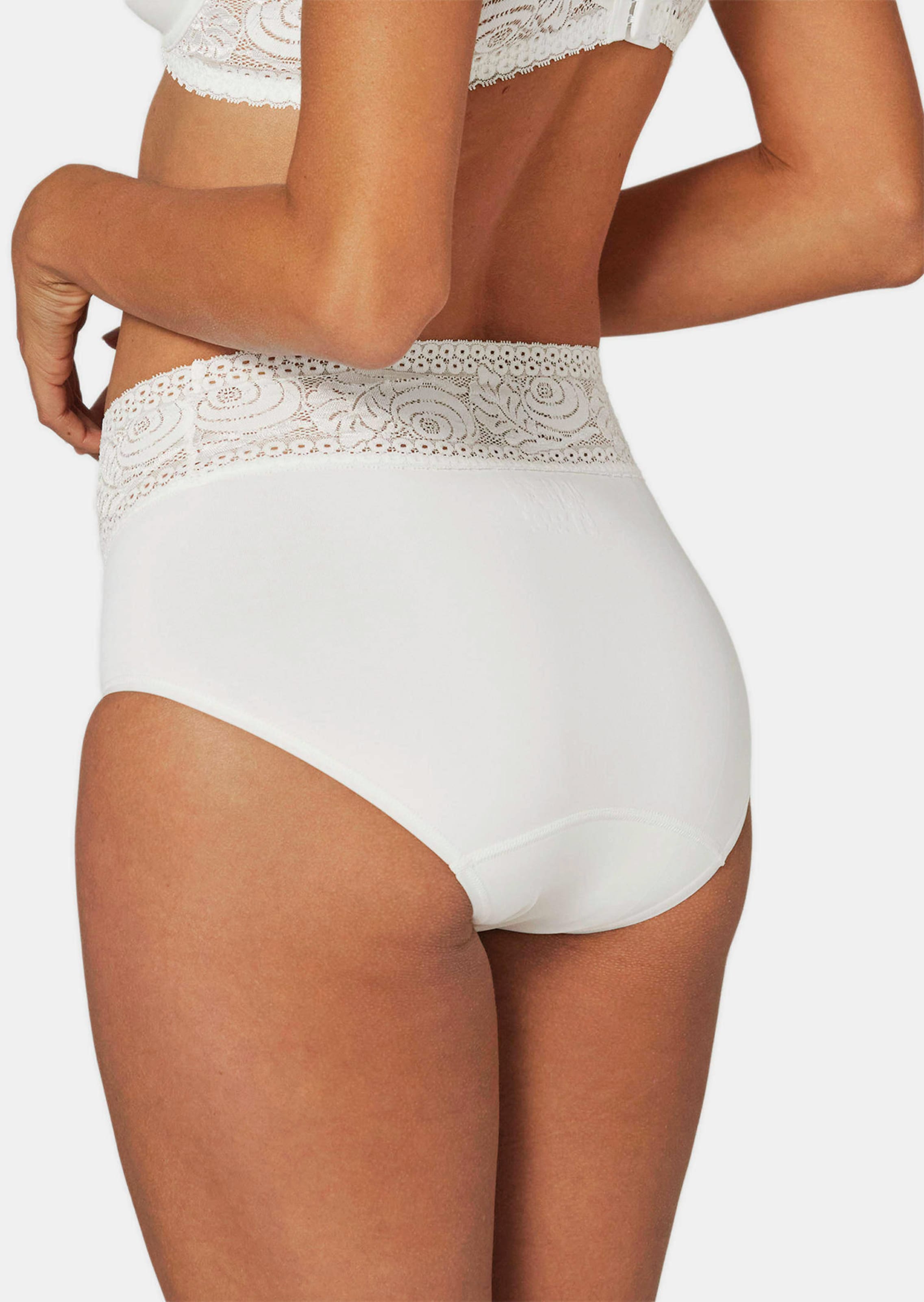 Slip montant avec une taille en dentelle - crème - Gr. 42/44 de Goldner Fashion