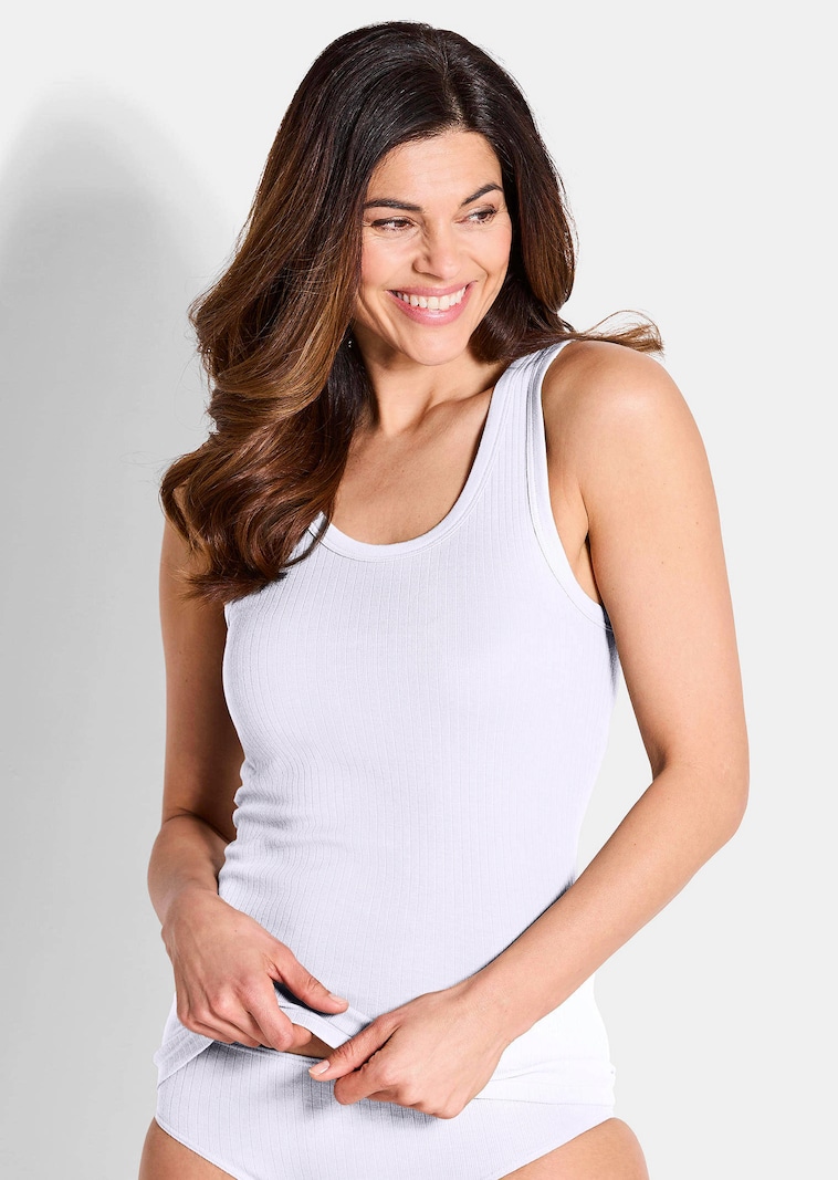 Twee katoenen hemden