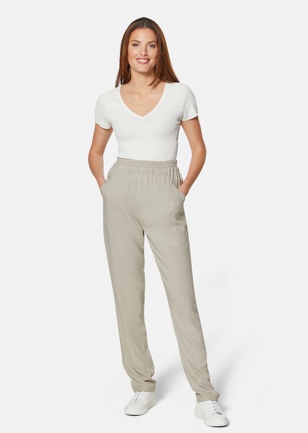 Trousers 1