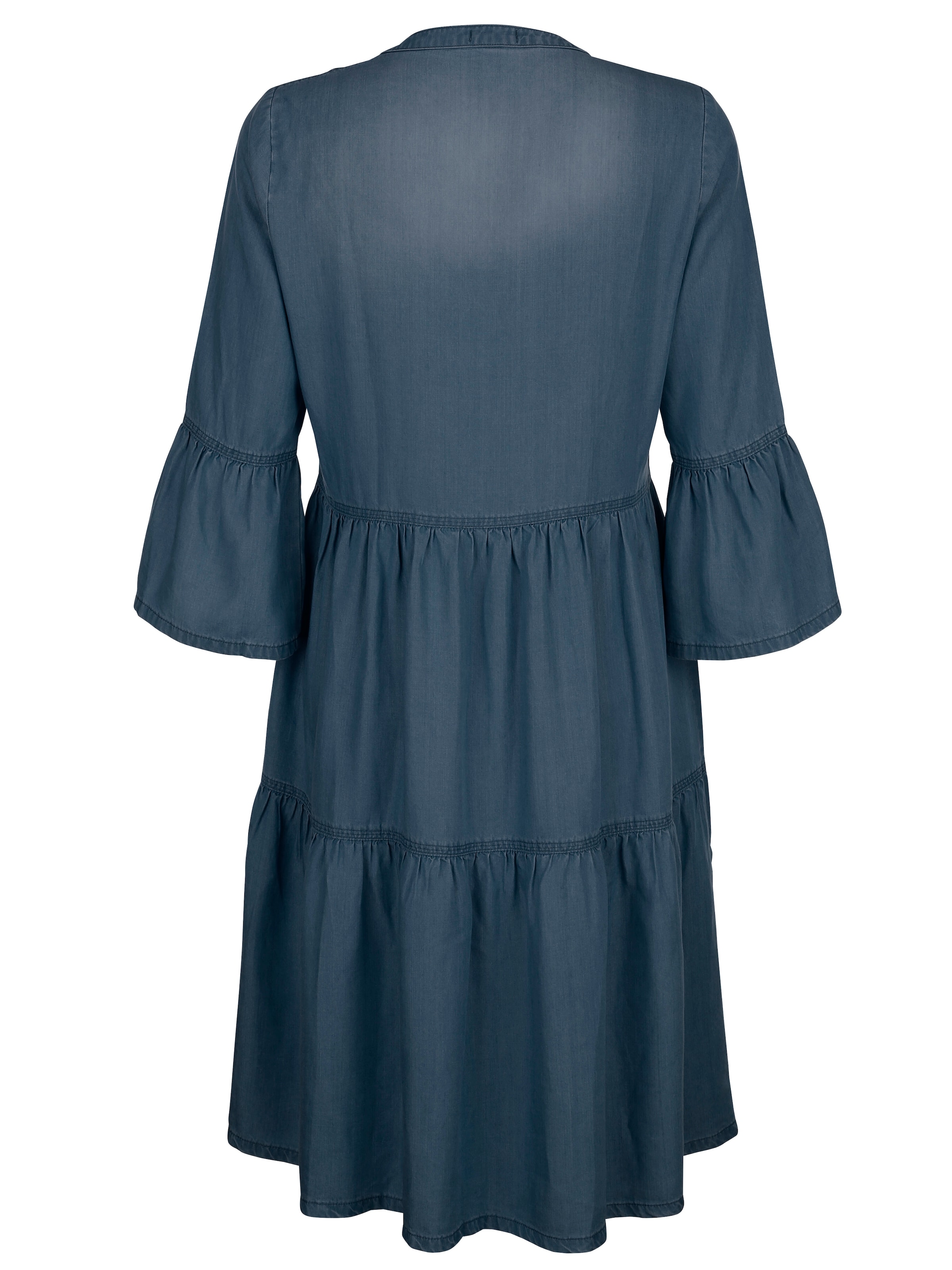 Kleid mit Stufen im Rockteil