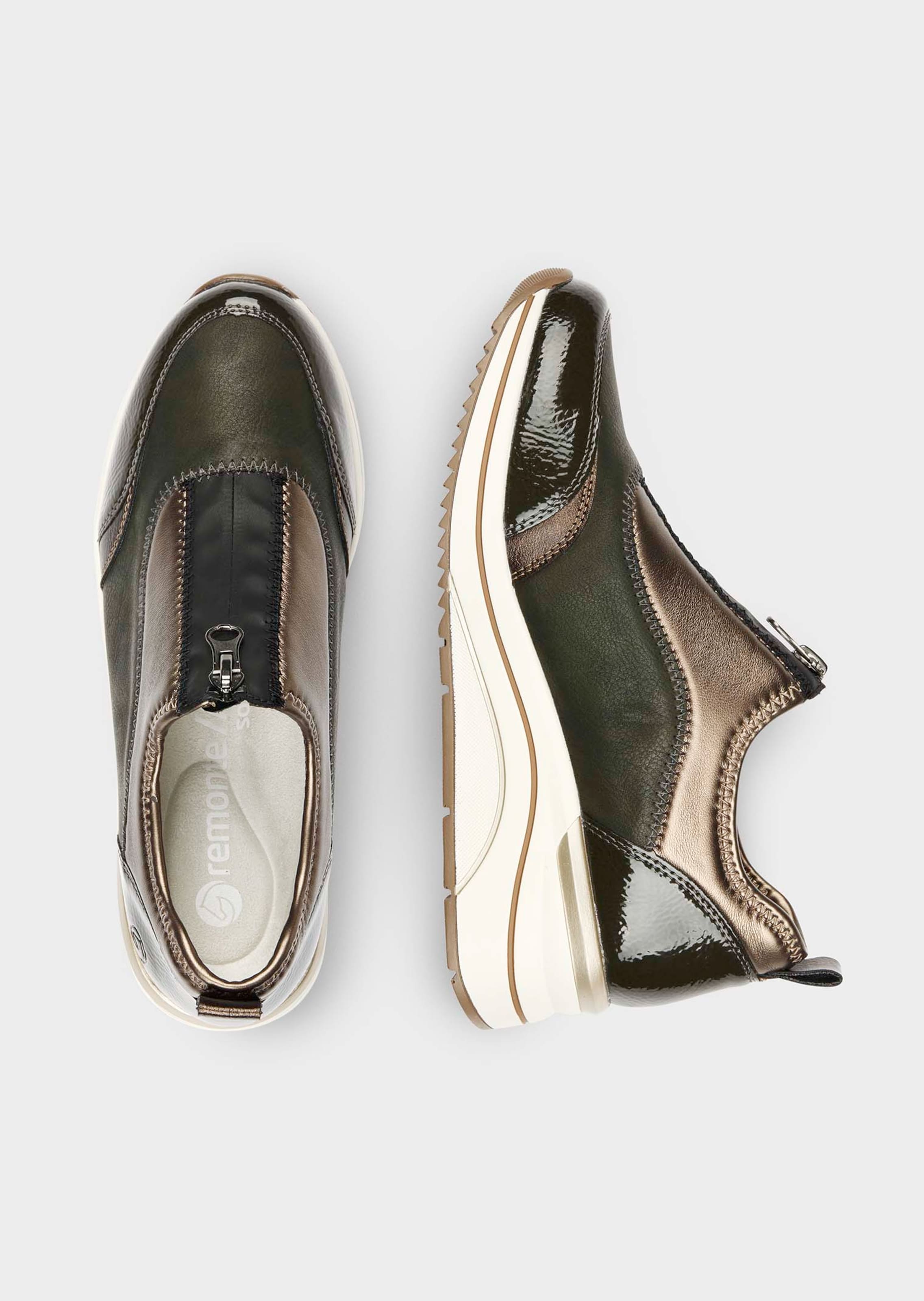 Sneaker mit Metallic- und Lackakzenten