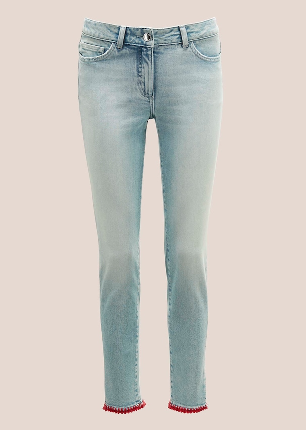 Jeans mit farbigem Beinabschluss 5