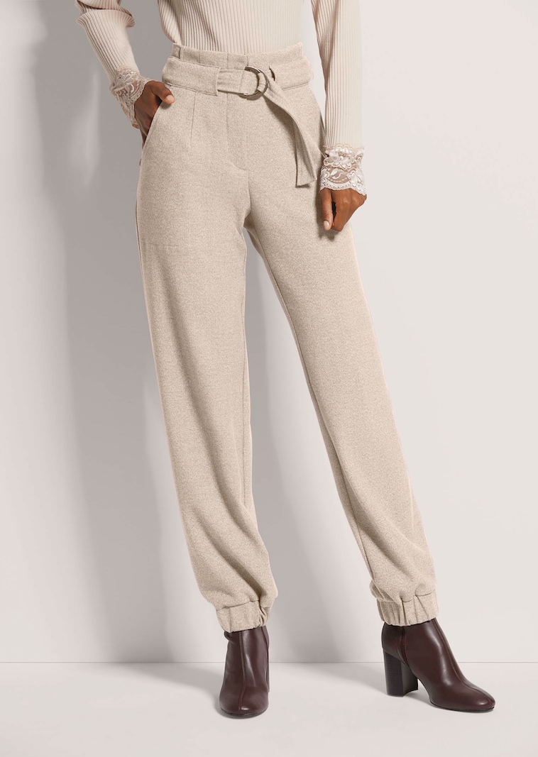 Stretch-Hose mit gerafften Beinabschlüssen