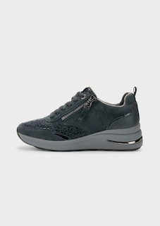 Sneaker mit herausnehmbarem Fußbett thumbnail 4