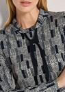 Sportives Grafikshirt mit Stehkragen thumbnail 5