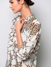 Oversizedbluse in modischem Print thumbnail 5