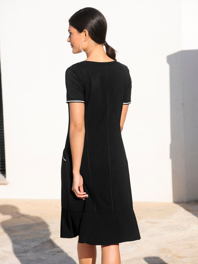 Jerseykleid mit kontrastfarbigen Paspelierungen 5