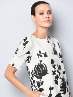 Kleid in floralem Druckdessin thumbnail 4