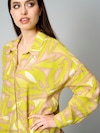Druckbluse in grafischem Dessin thumbnail 6