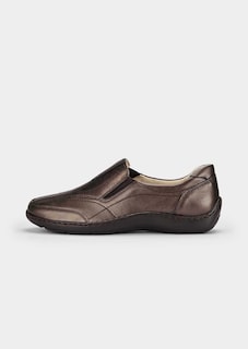 Élégants mocassins en cuir souple thumbnail 4