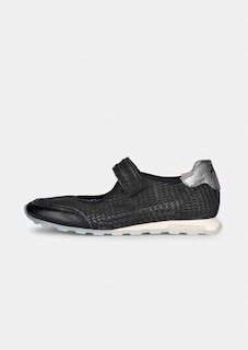 Ballerina thumbnail 4